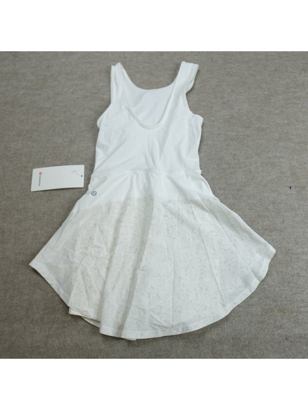 Lululemon Womens Dress 2XS Serene Stride White NEW